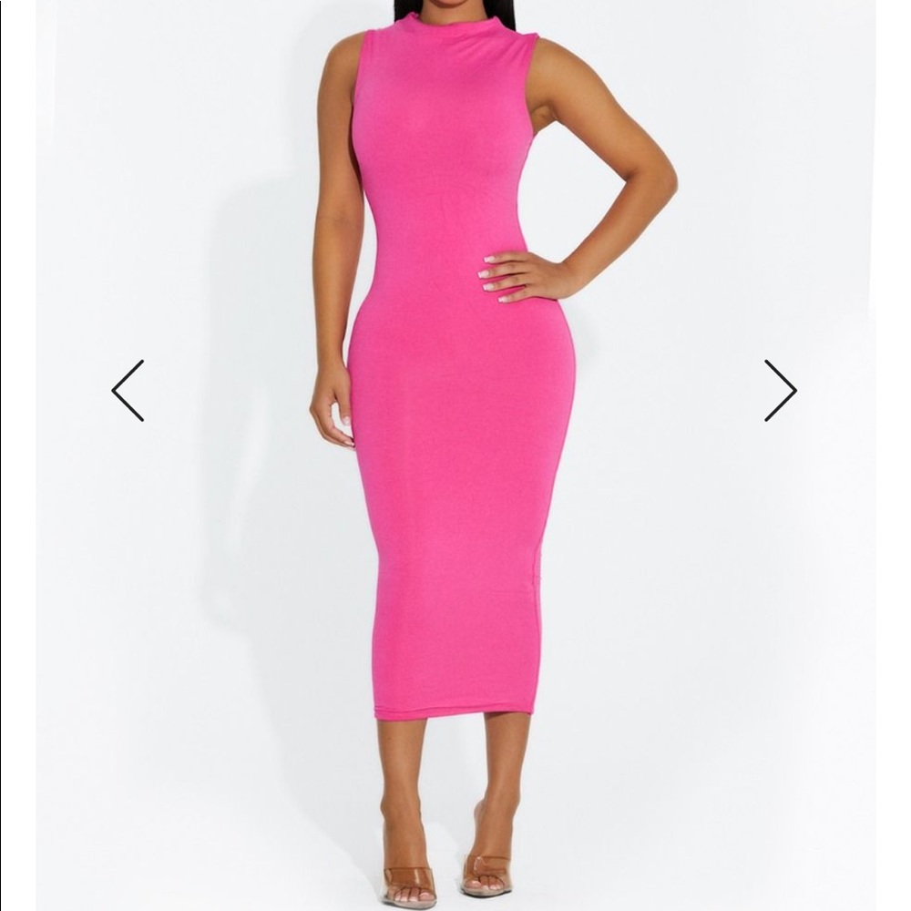 NW sleeveless midi dress